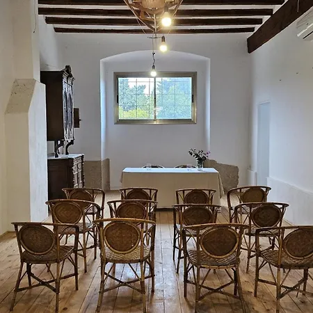 Mas De Bernis - Masia Vakantiehuis L'Aldea